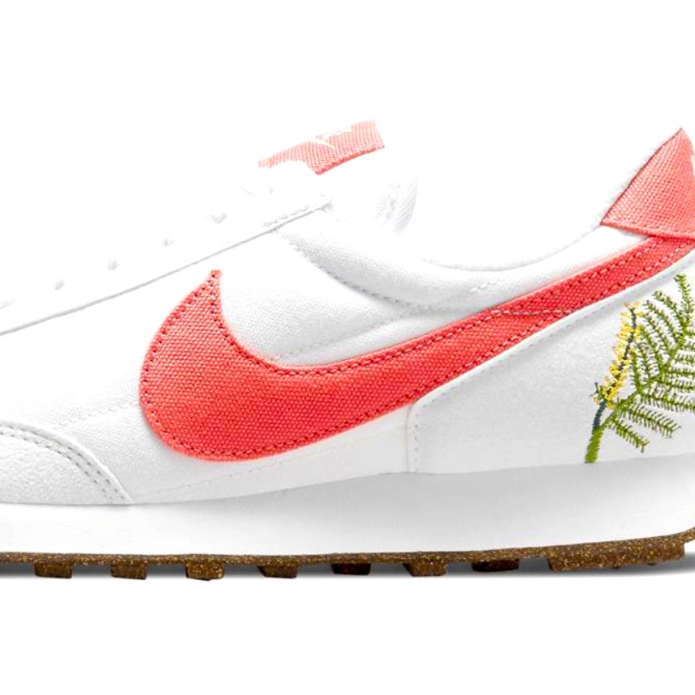 Nike Dbreak SE Sneakers